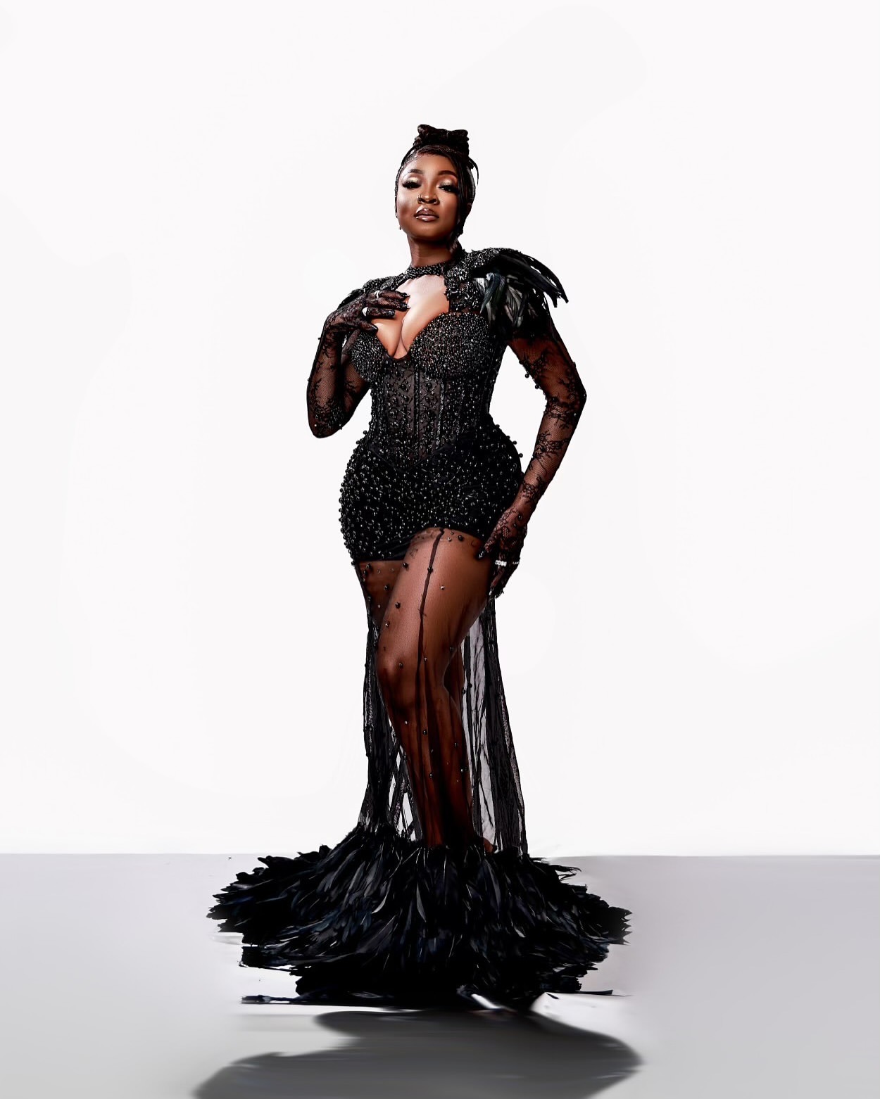 Aso Ebi Black Mermaid Prom Dresses 2025 Feather Pearls See Through Evening Formal Party Second Birthday Engagement Gowns Plus Size Dress For Special O