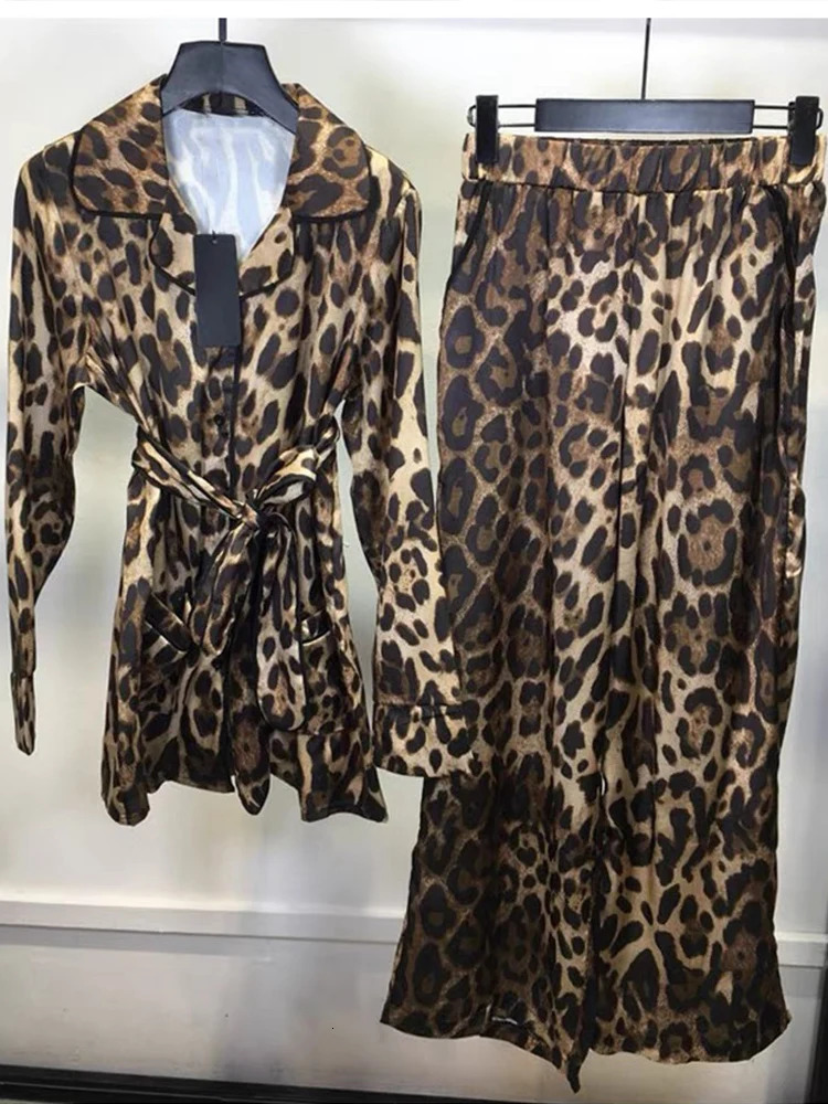 Autumn Leopard print lapel long sleeve lace-up shirt womens two-piece suithigh waist wide leg trousers fashion suit 250120