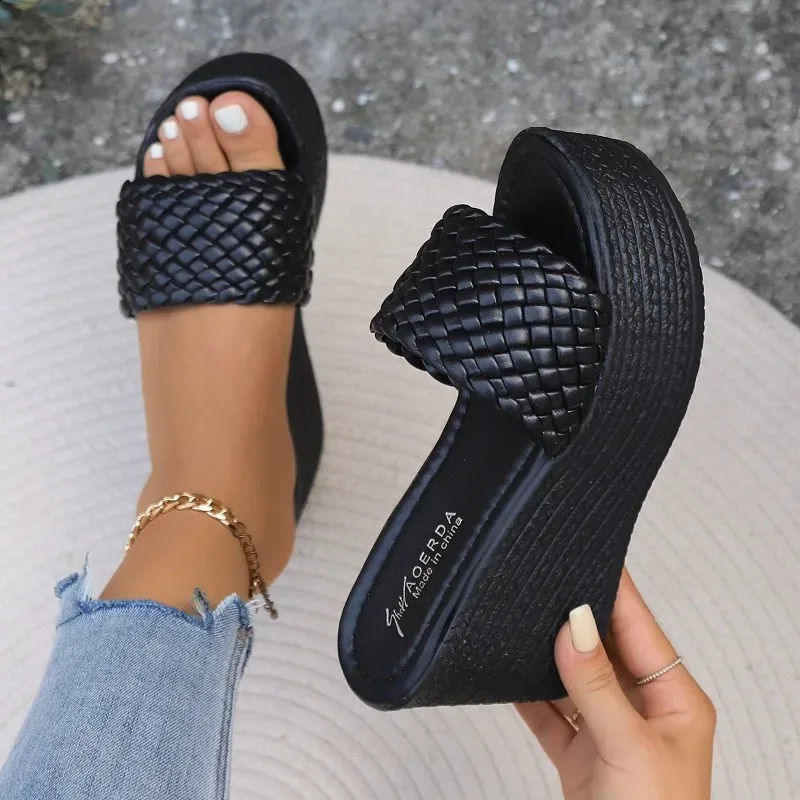 Wedges Slippers for Women Platform Sandals Woman Summer Chunky Wedge Heels Light Thick Sole Beach Shoes 250117