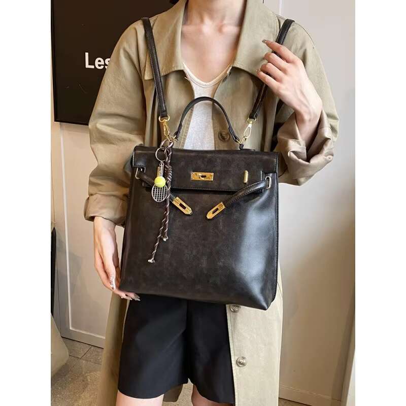 Fashionable Handheld Tote For Women 2024 New Autumn Work Commuter Large Capacity Underarm Bag, High Grade Shoulder Bag