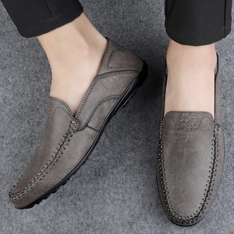 Fashion Men Casual Leather Shoes Italian Soft Men Loafers Handmade Moccasins Men Breathable Slip on Boat Shoes Plus Size 250113