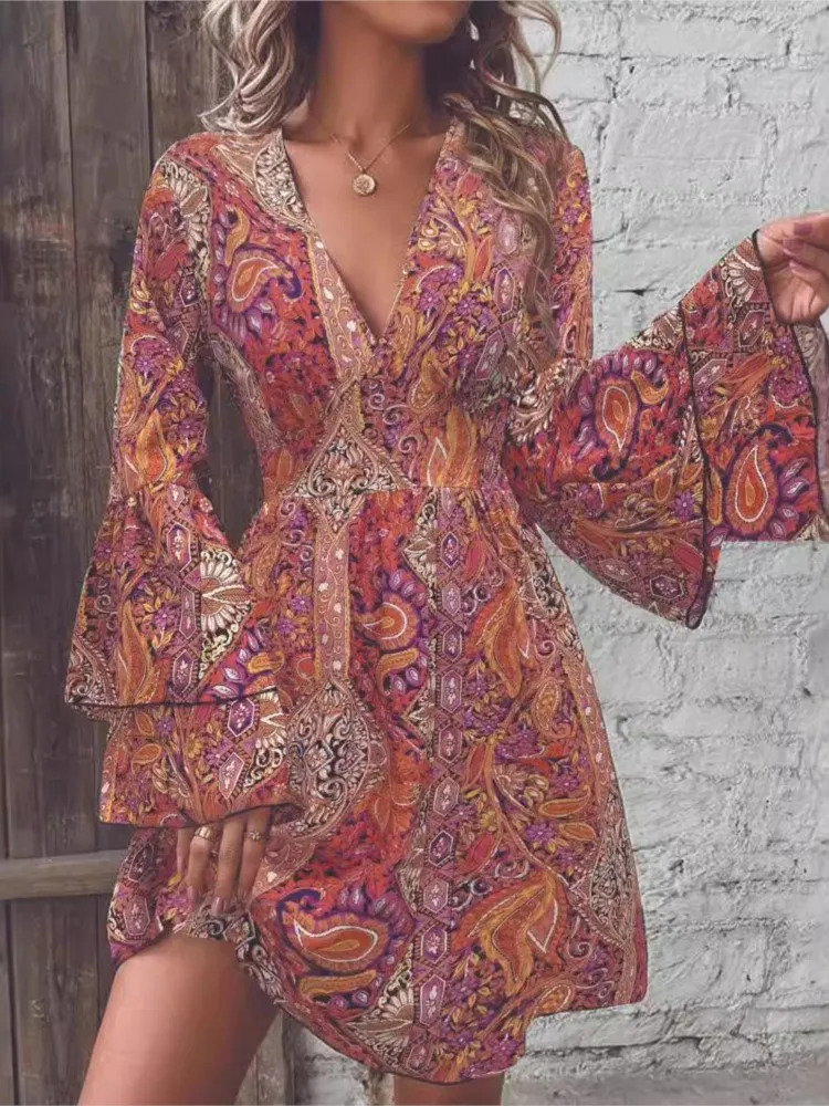 Autumn Winter Fashionable Womens Paisley Printed Sexy V-neck Trumpet Sleeves Casual Loose Dress 250122