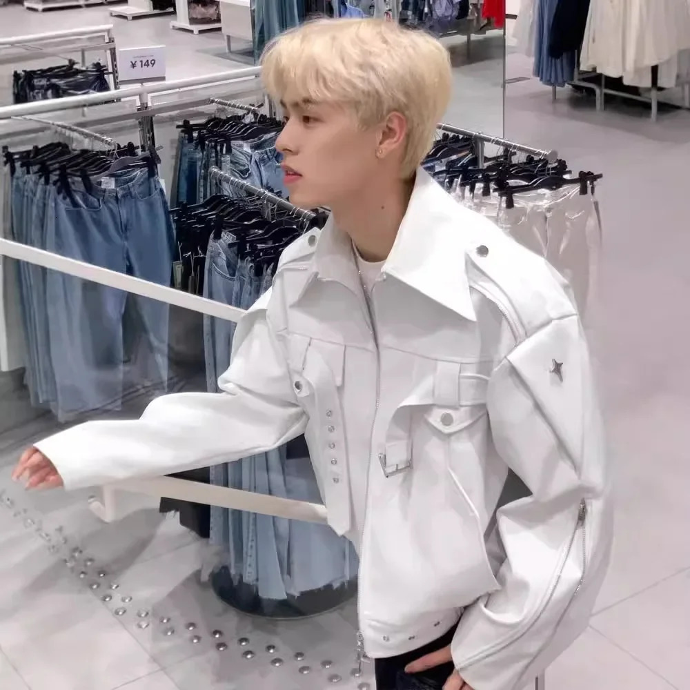 Vintage American Style White Leather Jacket For Men Trendy High-End Feel Cropped Motorcycle Jacket Spring Autumn Loose Fit 250109