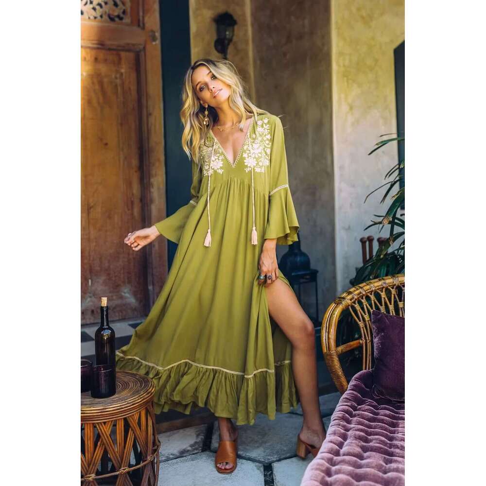 Women's Boho Long Cotton Ral Embroidery Maxi V-Neck Slim Holiday Vestidos Free Style Summer Chic Dress Robes