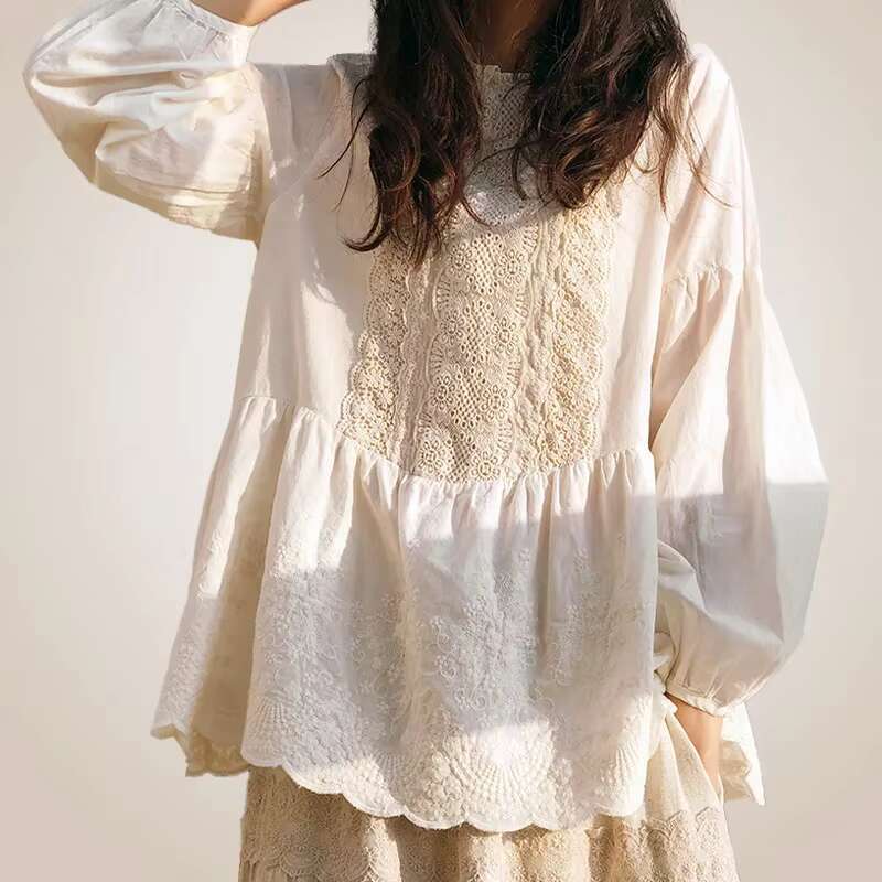 Spring New Women's Blouses Loose Vintage Style Cotton Shirts Hollow Out Lace Embroidery Blusas Mujer Boho Top