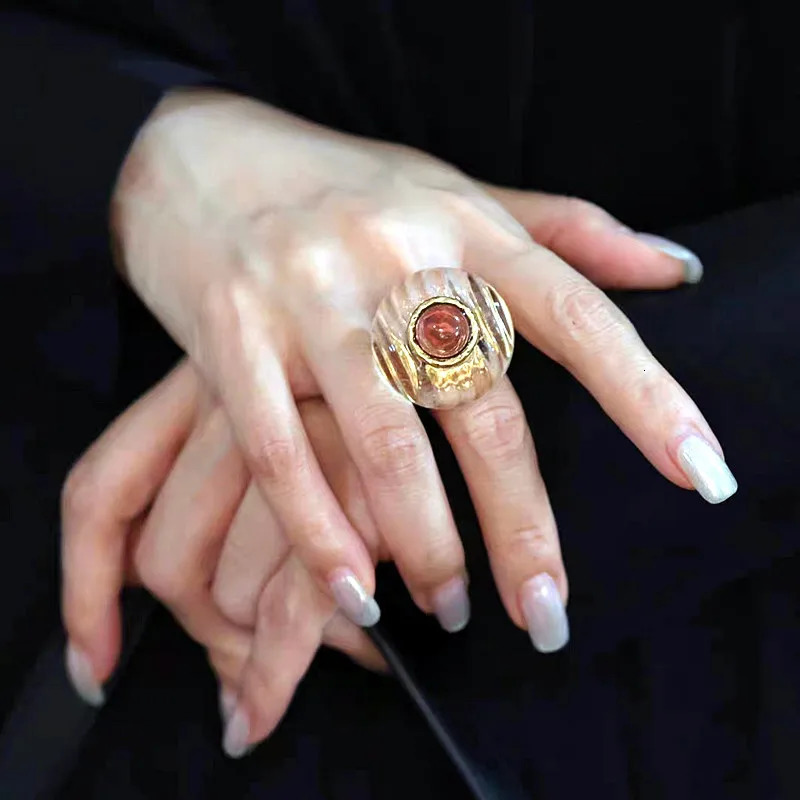 n Big Glass Crystal Fashion Rings For Women Transparent Round Statement Ring Jewelry Wholesale 250121