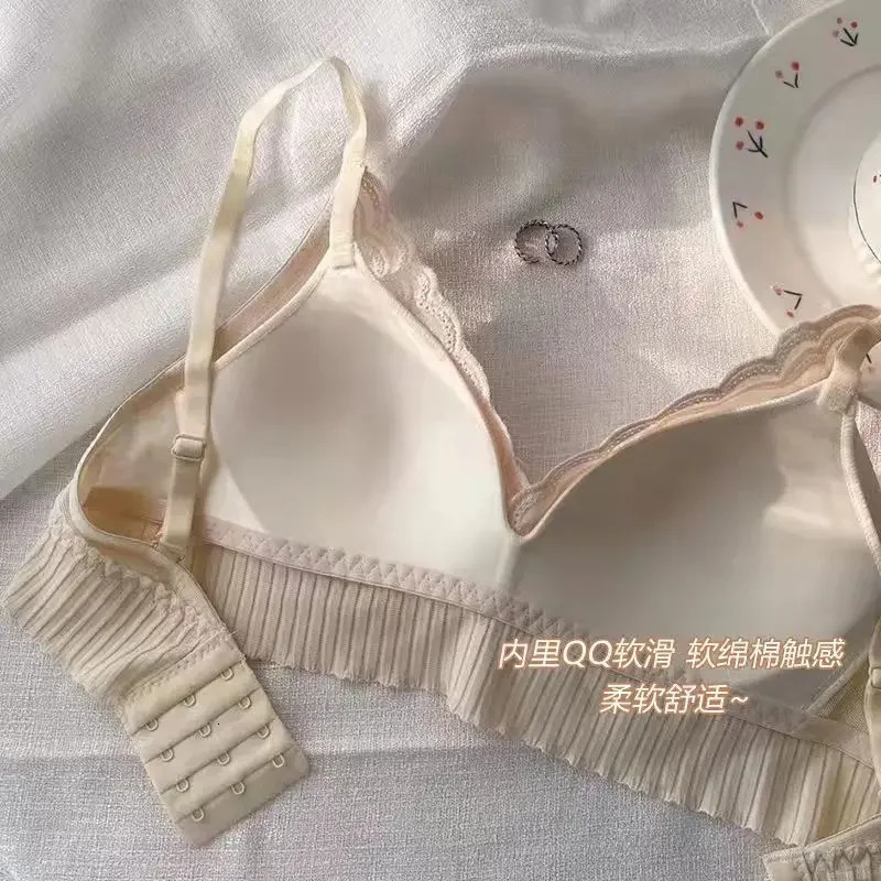 Sexy French Style Bras Lace Push Up Triangle Cup Underwear Lingerie Cozy Wireless Intimates AntiSagging Gorge 250122