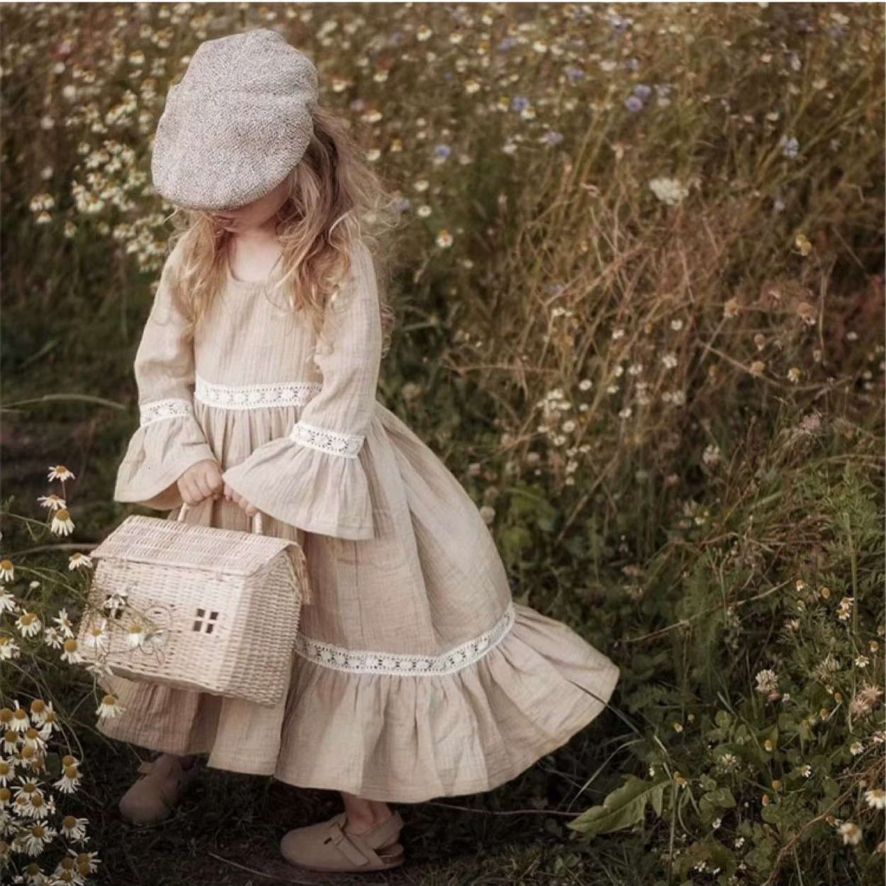 Bohemian Woven House Straw Handmade Wicker Rattan for Women Travel Box Beach Bag Handbags and Purses Shoulder Bags NEW