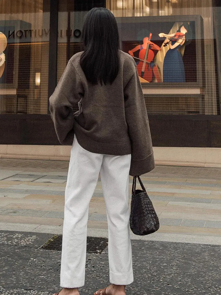 Women Fashion Solid Single Breasted Pockets Cardigan Elegant Vneck Loose Knitted Sweater 2024 Autumn Lady Chic Streetwrar 250109Z