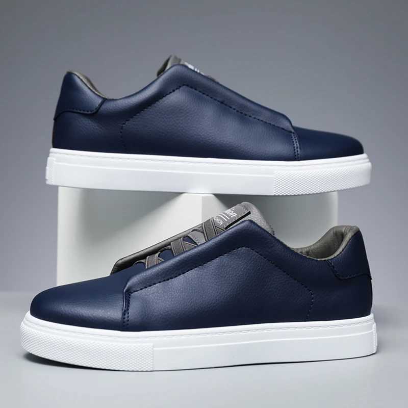 Classic Casual Big Size 48 Fashion White Sneakers Man Leather Designer Platform Flats Mens Skateboard hot Shoes Z250118