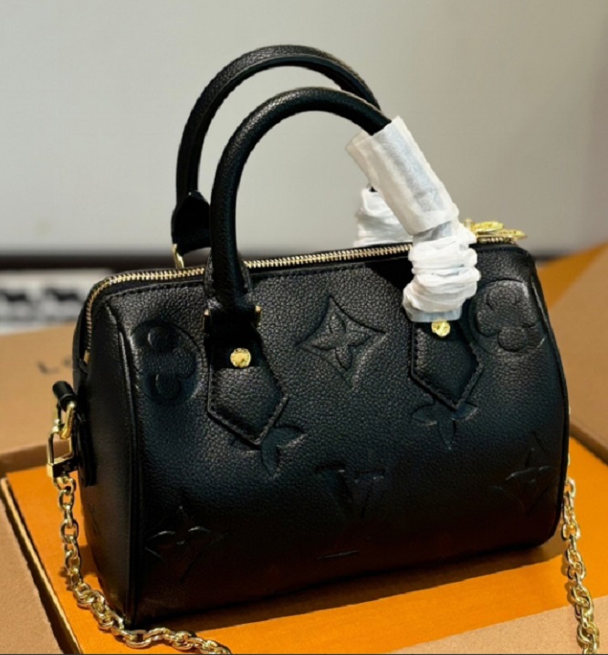 New Designer Bag Luxury Shoulder Bag 16cm mini bag High Quality Classic Unisex Crossbody Bags Designer Women Leather Denim Crossbody Luxury Bag Purses Mini Wallets