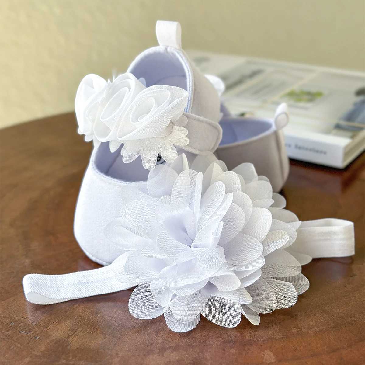 2pcs Baby Girls Flat Shoes With Flower Decor Princess Crib Shoes First Walker Shoes Headband For Newborn Infant X250129