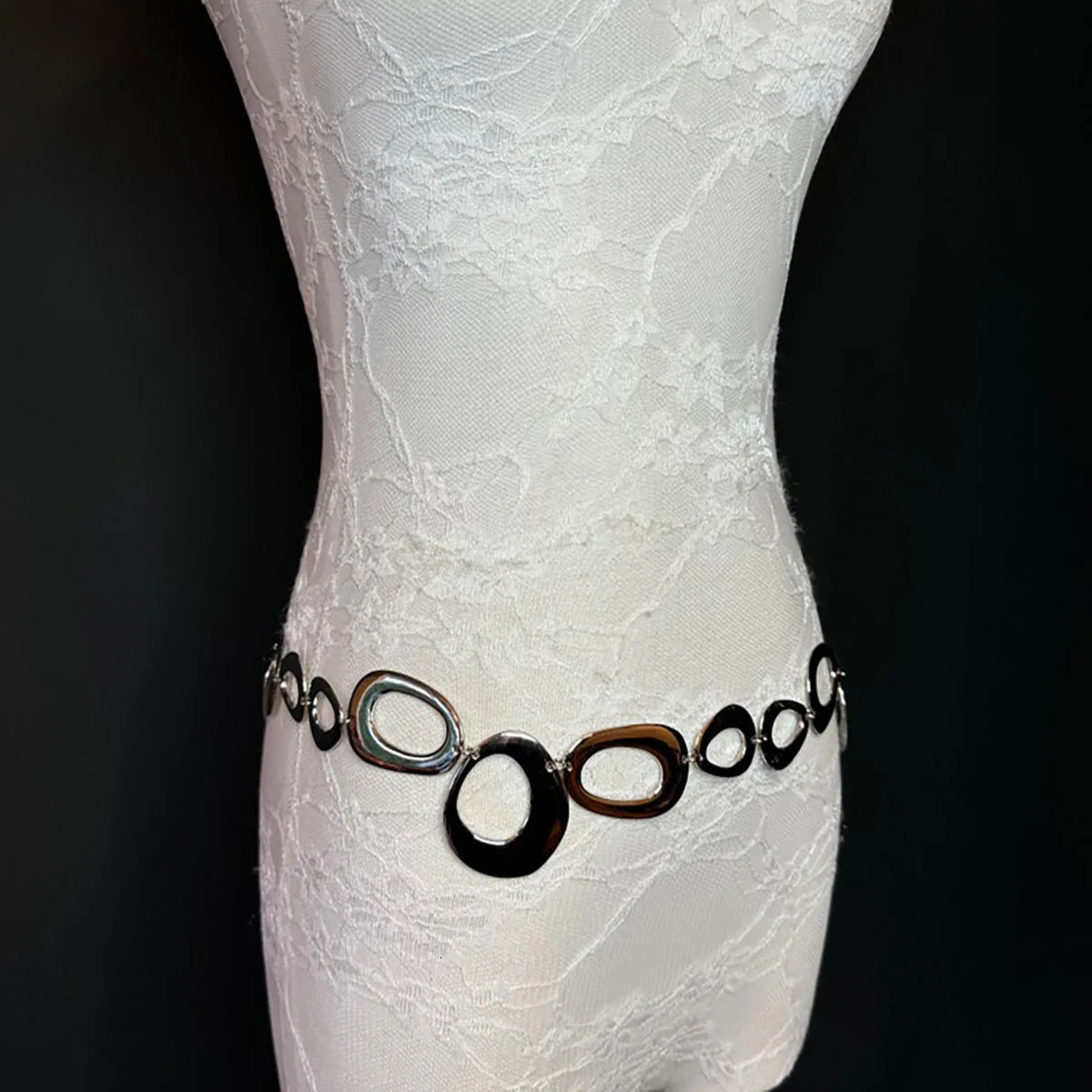 Fashionable Hollow Waist Chain Metal Ring Belt Women s Personalized Irregular Geometric Shape 250117