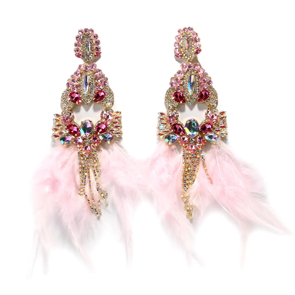 Pink Feather Exaggerate Earrings Tassel Pendant Wedding for Women Boho Jewelry Sparkly Large Rhinestone Earrings 250120