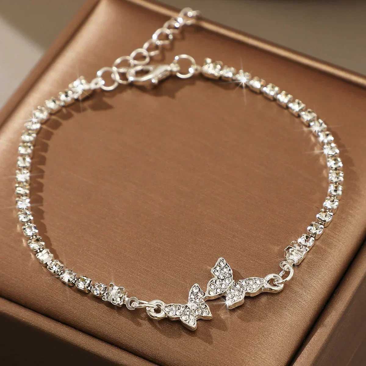 925 Sterling Silver Zircon Bracelets For Wen Vintage Luxury Adjustable Chain Bracelets Shiny Party Wedding Jewelry X250129