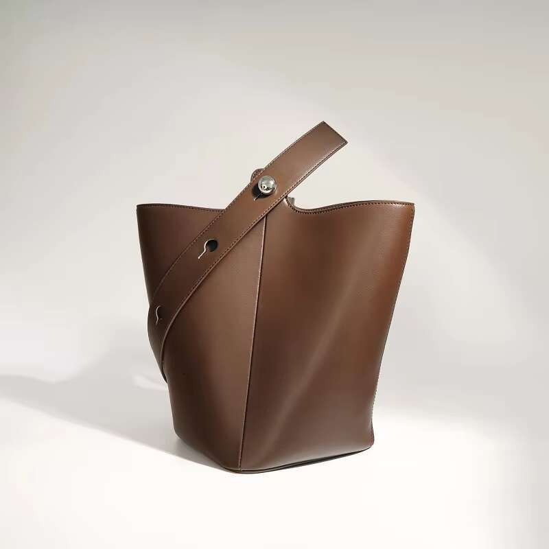 High Quality Bucket Ladies Hand Large Capacity Genuine Leather Fashion Designer Crossbody For Women Vintage Shoulder Bags
