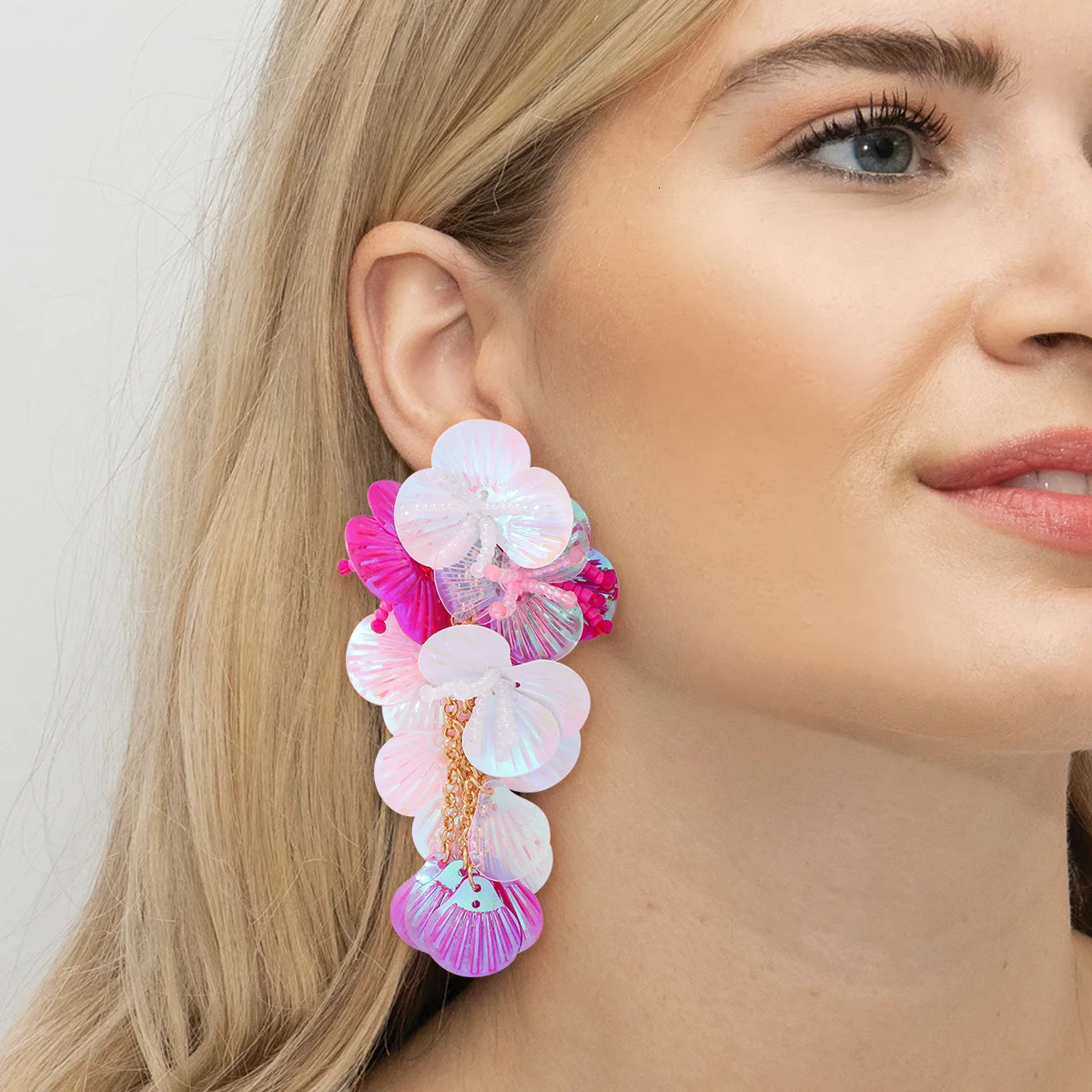 Colorful Shiny Large Shell Sequin Flower Tassel Earrings for Women Exaggerated ZA Earrings Holiday Travel Jewelry Pendant Gift 250120