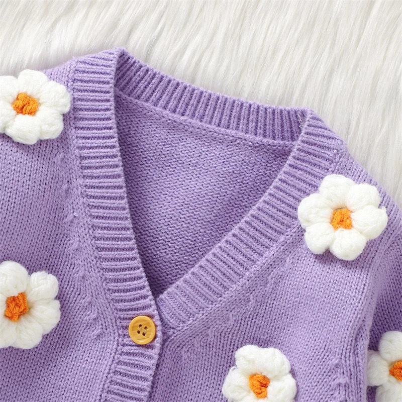 born Baby Girls Sweater Coat Autumn Winter Fashion Flower Girls Knitted Cardigan Coat Outerwear Toddler Clothing 250120