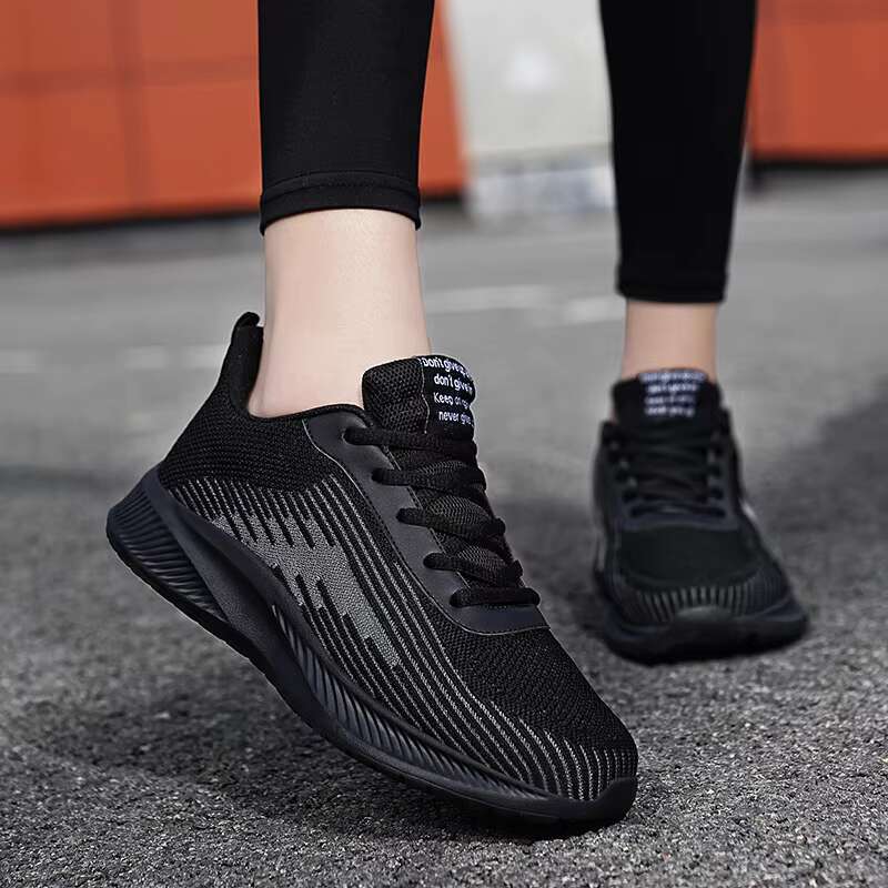 Summer Hot Sale Red Mesh Men Running Sneakers Big Size 47 Light Breathable Women Training Non-slip Sport Shoes for Man