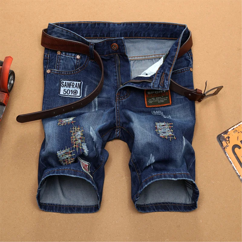 Fashion Mens Ripped Short Jeans Clothing Bermuda Summer 90% Cotton Shorts Breathable Denim Male Size 2838 241227