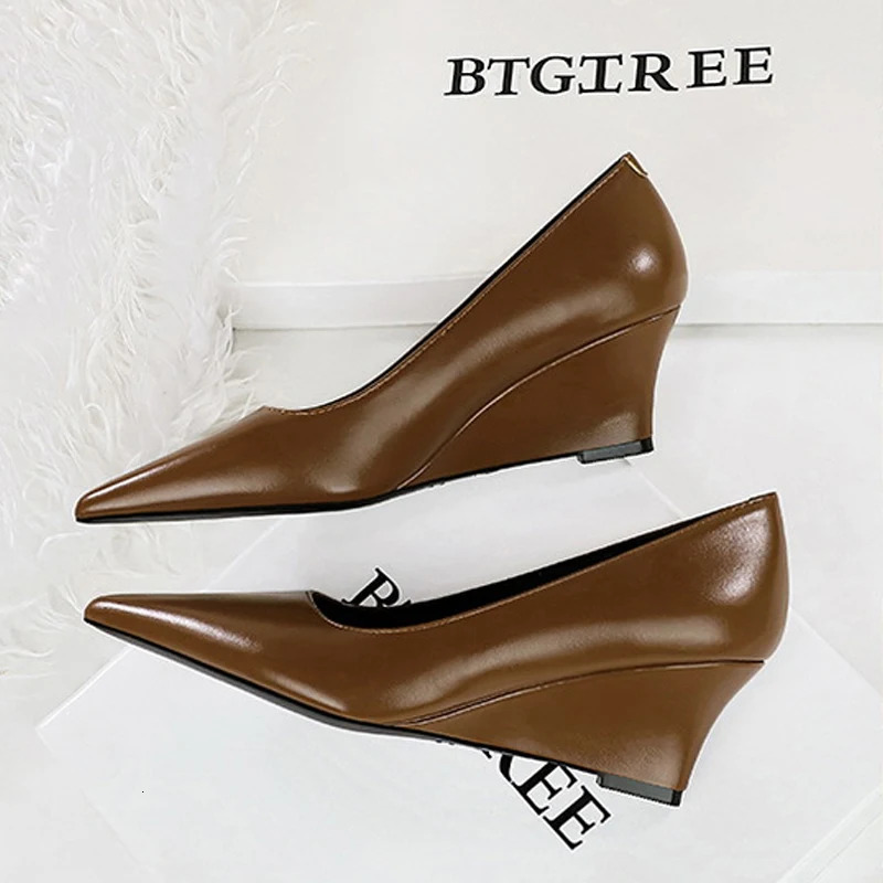 BIGTREE 2025 Spring Fashion Pointed Toe Pumps Woman Wedges Heels Elegant Ladies Shoes Zapatillas De Mujer 250120