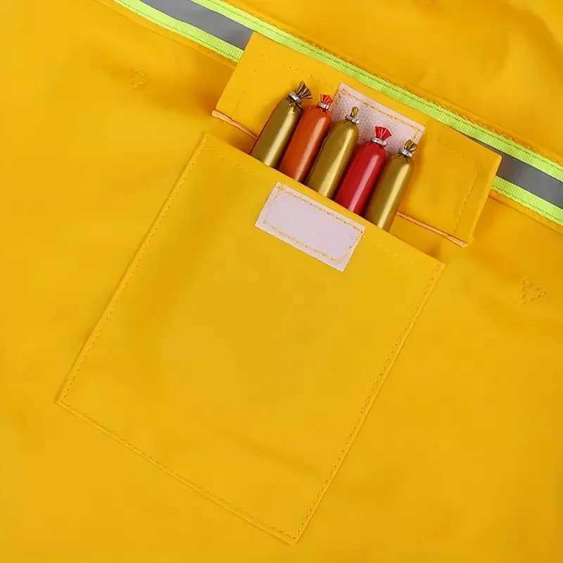 Fashionable Pet Hooded Raincoat Dog Raincoat Cape Style Reflective Dog Clothing To Keep Your Dog Dry And Comfortable On RainyXJ250121