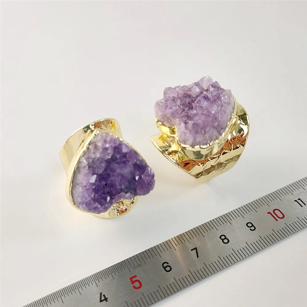 FUWO Wholesale Natural Amethysts Cluster Cuff RingsAmazing Heart Shaped Golden Plated Brass Jewelry For Women 5Pcs/Lot RG001G 250121