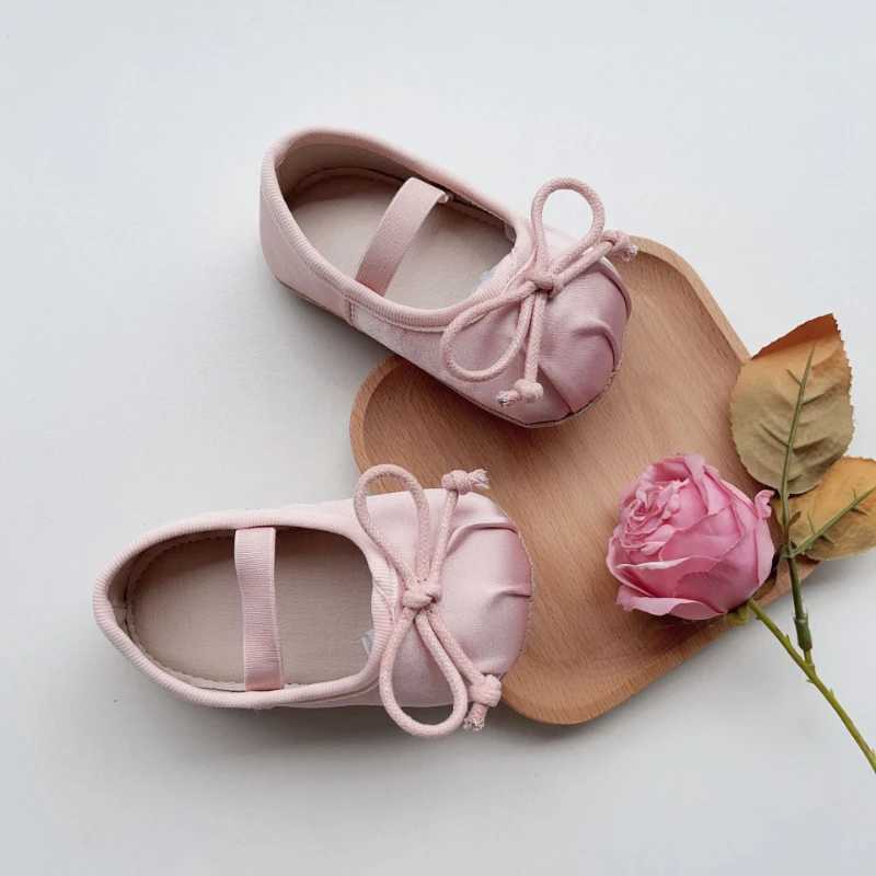 Girls shoes childrens shoes autumn new soft soled baby walking shoes fashionable girls baby princess shoes anti slip leather shoes Zapatos Ni a X25012