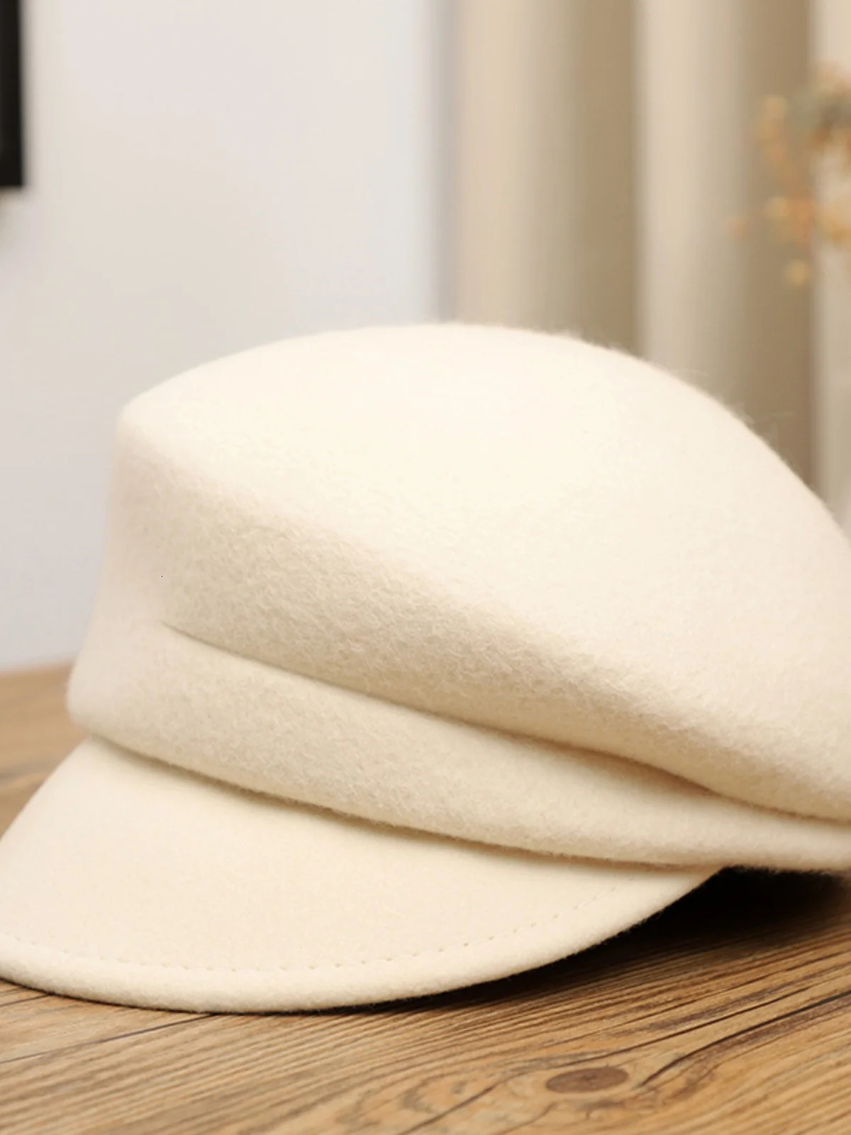 Wool Beret Retro Fashion Black sboy Hat Female Fall and Winter Face Small Cap Net Red French British Style Painter Hats 250118