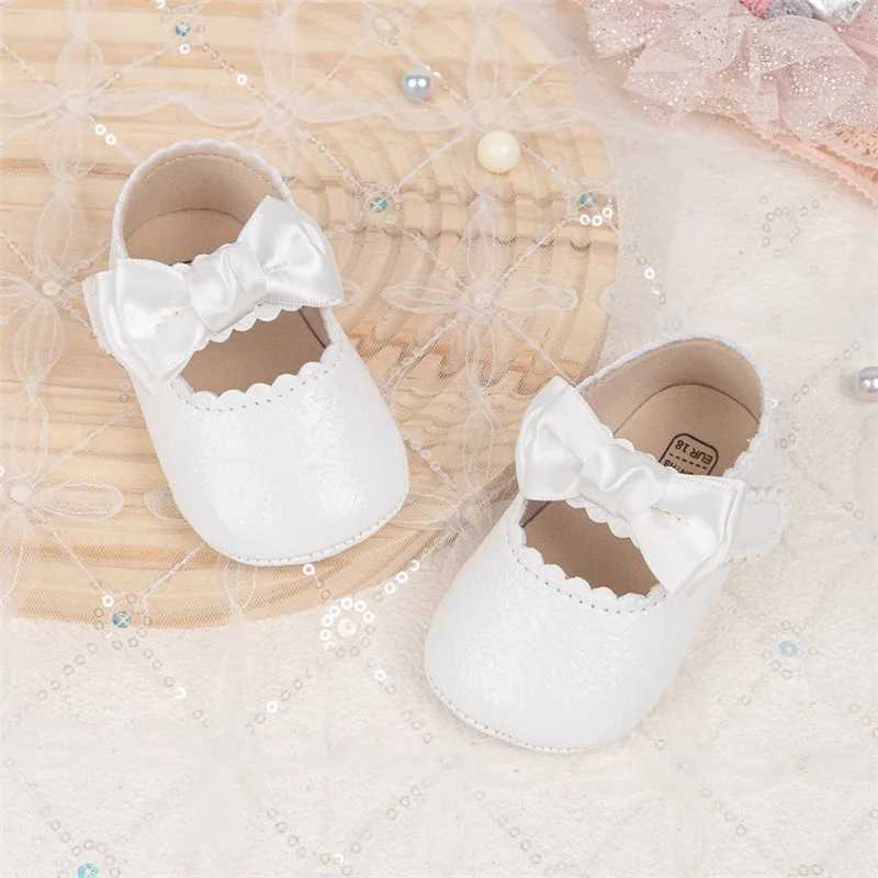 Adorable Baby Girls Moccasins with Sweet Bow Detail Soft Sole Shoes Prewalker Anti-Slip First Walker Shoes for Infants X250129
