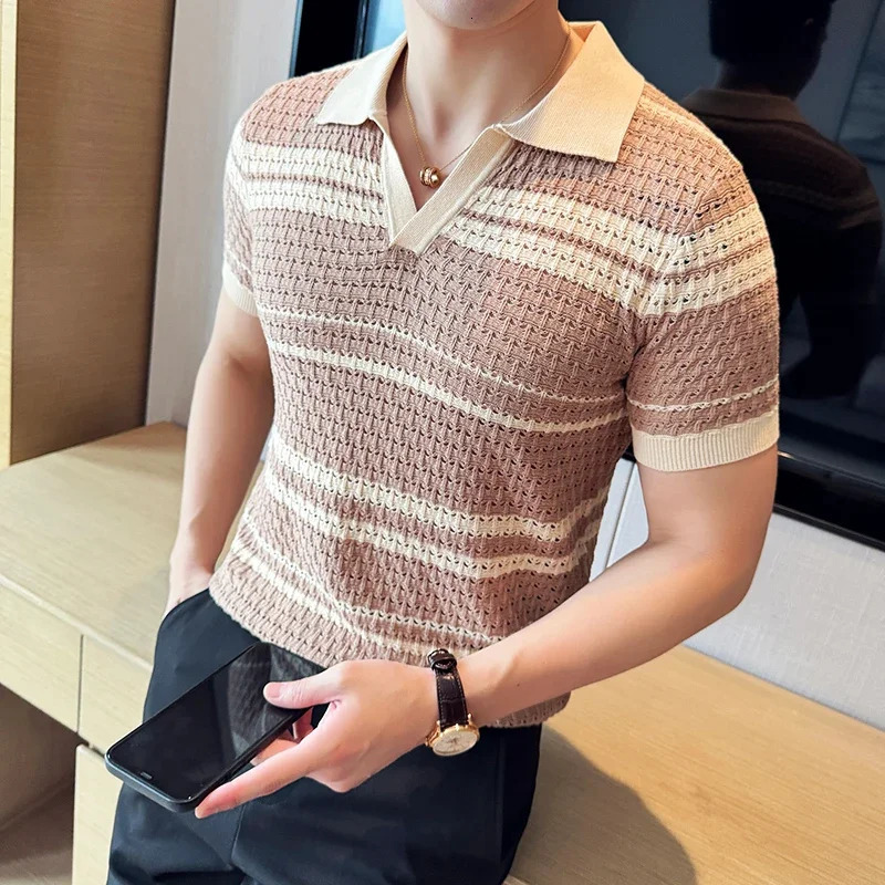 Mens Knitted Polo Shirt Summer Fine Stripe Jacquard Patch Work Color Short Sleeve Casual V-neck T-shirt Mens Clothing 250118