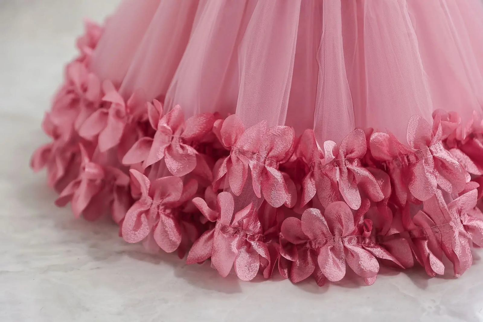 Flower Princess Dress For Girls 0 to 12 months Cute Bowknot Petal Clothes Baby Girl Gowns Embroidery Toddler born One-piece 250120