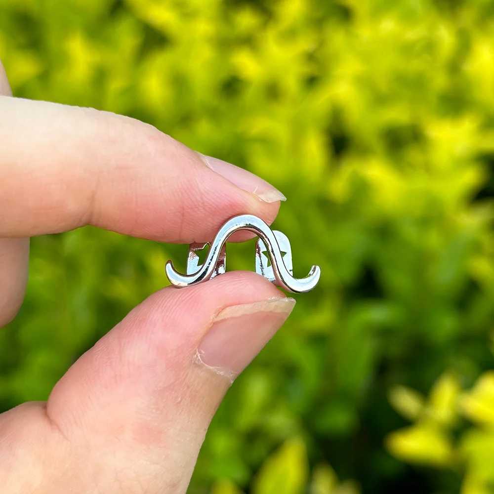 RACHELZ Trend Niche Design Curve Twisted Zircon Teeth Grillz Hip Hop Glossy Wave Tooth Caps For Women Men Jewelry GiftXJ250114