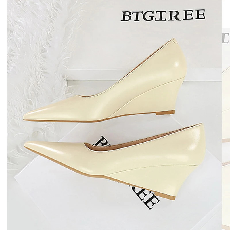 BIGTREE 2025 Spring Fashion Pointed Toe Pumps Woman Wedges Heels Elegant Ladies Shoes Zapatillas De Mujer 250120