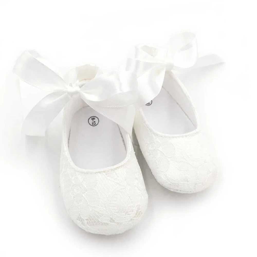 Dollbling White Lace Christening Baby Shoes Perfect Baptism Back Strap Long Tail Ribbon Shoes Ballet Little Girls First Walkers X250129