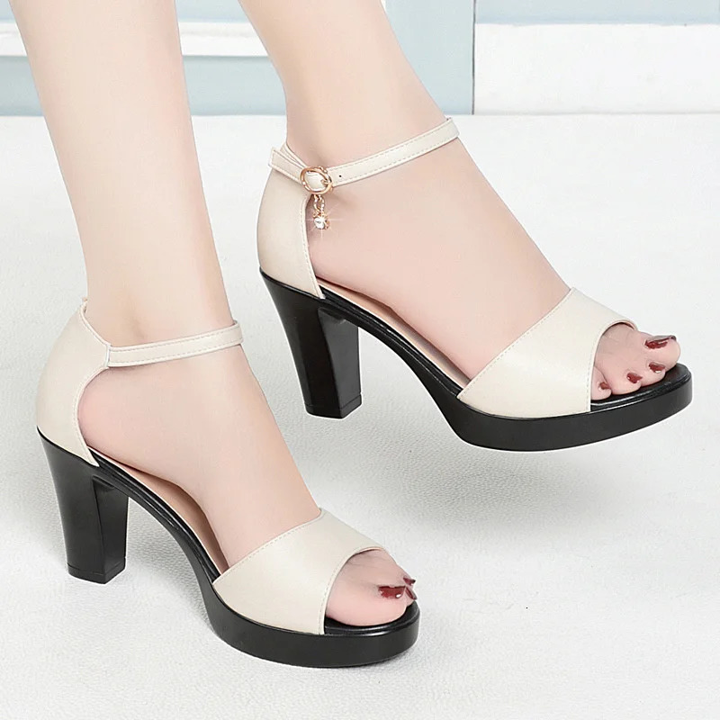 Summer Women Block Heels Fashion Breathable High Heels Sandals Classic Fish Mouth Buckle Versatile Waterproof Platform Sandals 250113