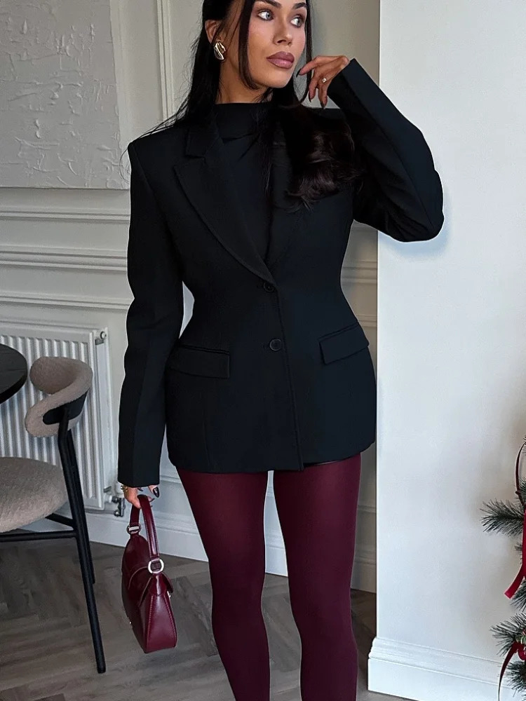 Woman Elegant Slim Fit Lapel Pocket Suit Jacket Fashion Solid Color Single Breasted Long Sleeved 2025 Chic Ladies Outwear 250113
