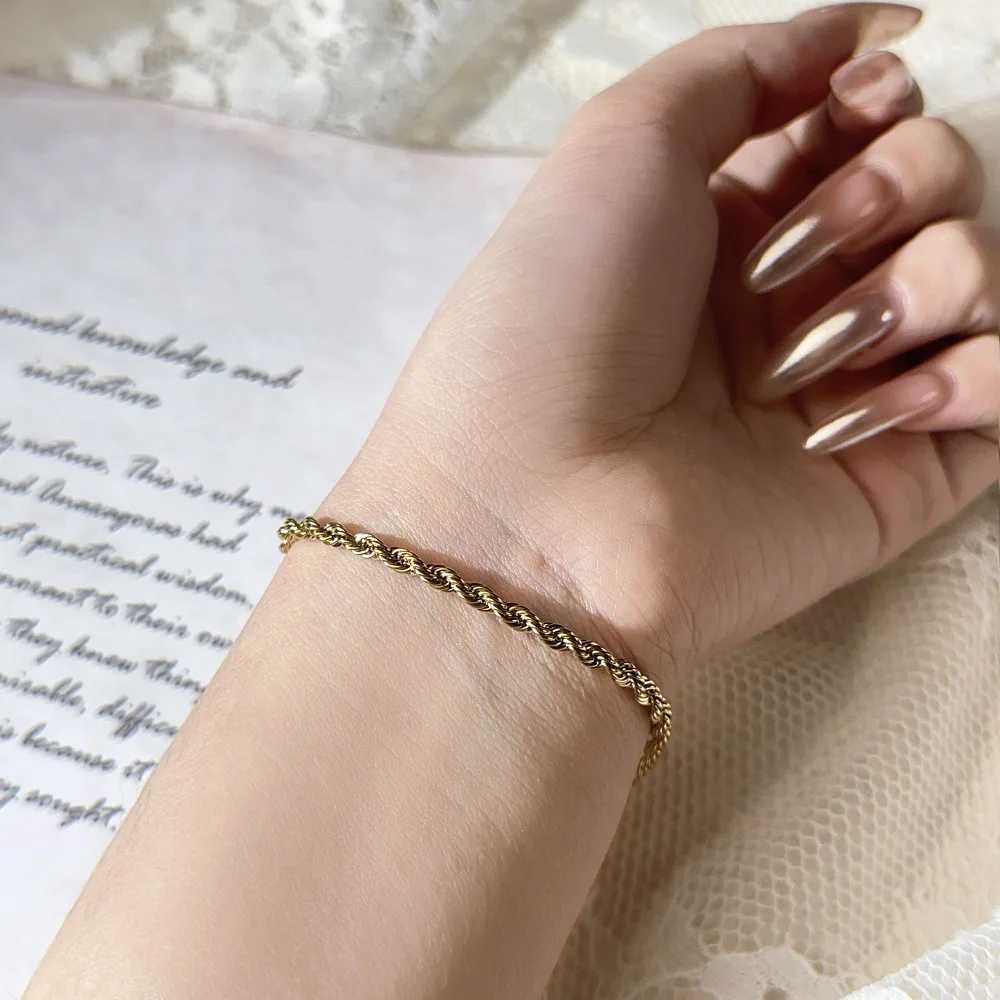 Stainless Steel Rope Chain Bracelet Wine Bangle Gold Color Minimalist m 4mm Hand Accessories Trend ie Jewelry Fem C048 X250129