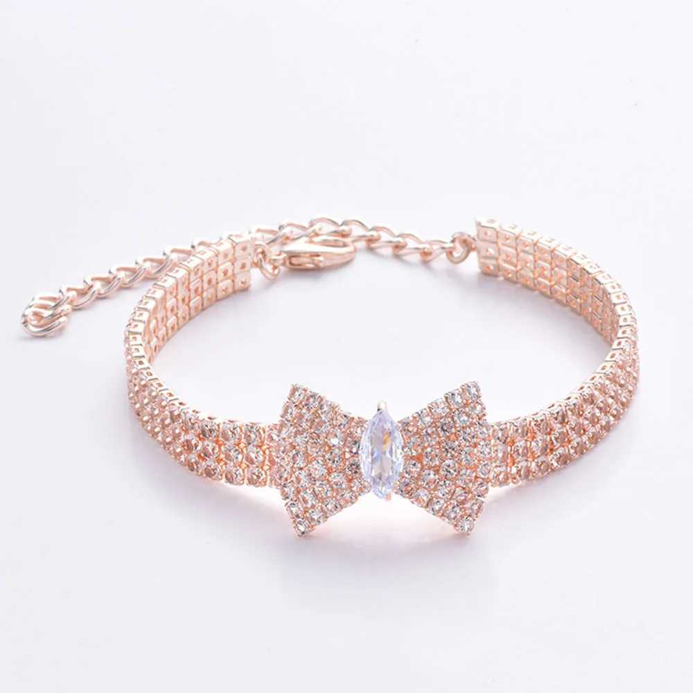Rhinestones Cat Collar with Bling Bow Charm Shiny Crystal Pet Collar Rhinestone Adjustable Collar Necklace for Small Pet Cat Dog X250129