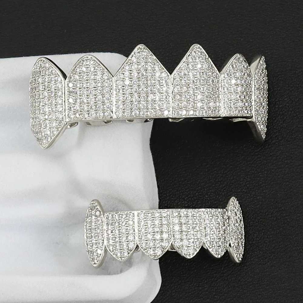 Hip Hop Iced Out CZ Stones Teeth Grillz Caps Cubic Zircon Micro Pave Top Bottom Charm Grills Set For Men Women Jewelry GiftXJ250114