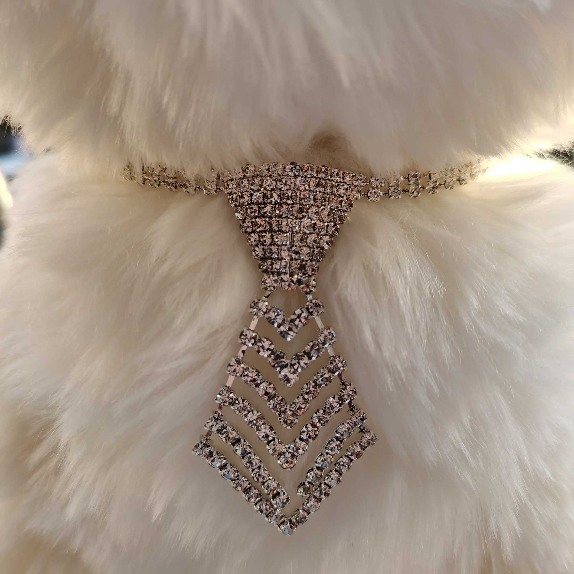 Cute Bling Crystal Dog Collar Tie Diamond Puppy Pet Shiny Full Rhinestone Necklace Collars for Pet Little Dogs Supplies X250129
