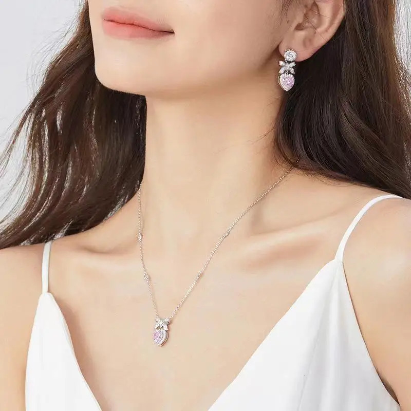 Pink Zircon Heart Bow Pendant Necklace With Rose Flower Gift Box For Wedding Romantic Mothers Day Fashion Jewelry 250117