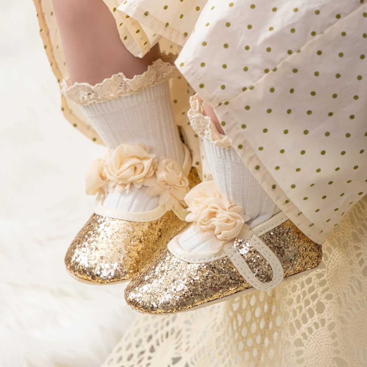 Meckior Baby Girl Shoes Infant Embroidered Sparkling Dress Shoes Soft Anti-slip Prewalkers Newborn Moccasins 12-colors X250129
