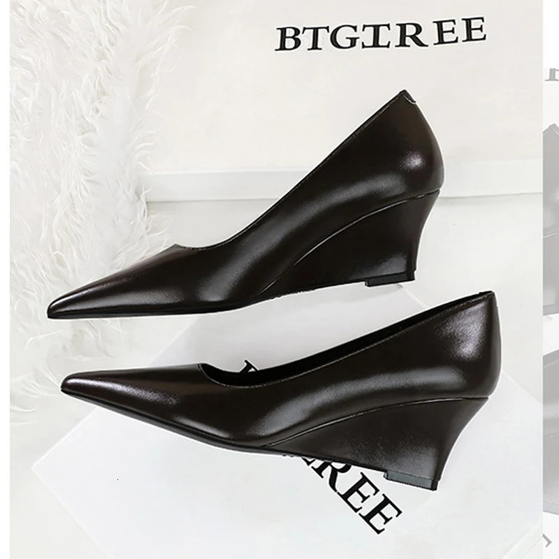 BIGTREE 2025 Spring Fashion Pointed Toe Pumps Woman Wedges Heels Elegant Ladies Shoes Zapatillas De Mujer 250120