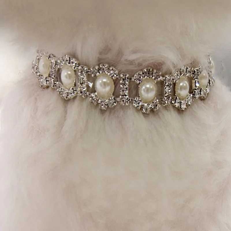 Adjustable Rhinestone Collar for Small Dogs Pearl Necklace Neck Strap Luxury Jewelry Cat Diamond Pet Accessories X250129