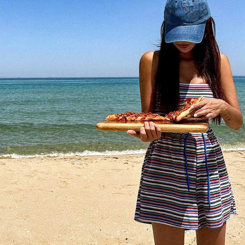 2024 Womens Swimwear Fe Swimsuit Striped Padded Bandeau Bathing Suits Girls Korean Beach Wear High Waisted Bikini ShortsXJ250120