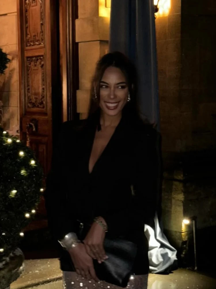 Woman Elegant Slim Fit Lapel Pocket Suit Jacket Fashion Solid Color Single Breasted Long Sleeved 2025 Chic Ladies Outwear 250113