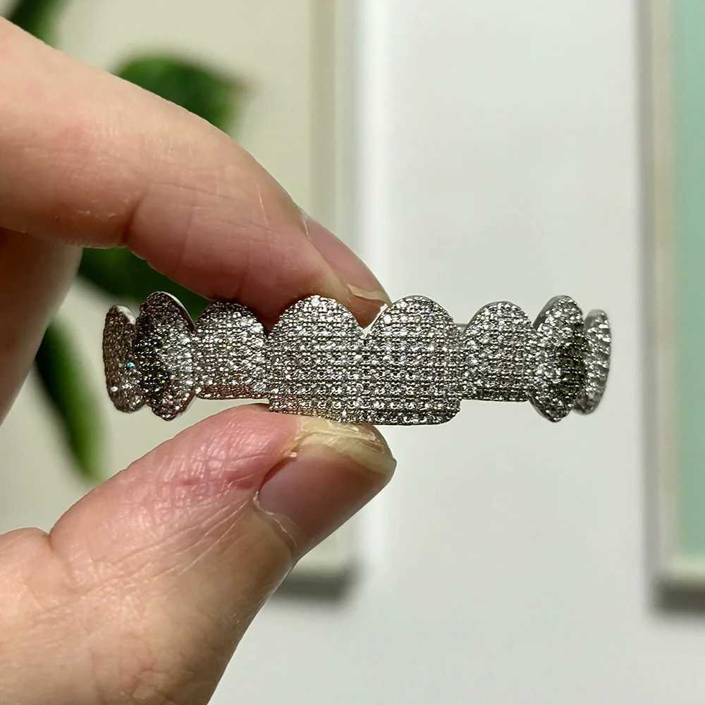 RACHELZ Iced Out CZ Stone Dollars Teeth Grillz Gold Silver Color Cubic Zircon Tooth Caps For Women Men JewelryXJ250114