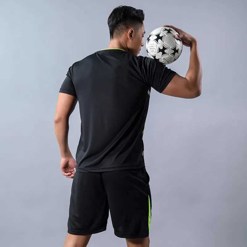 CHRLCK Mens Running Sets Summer Sportswear Breathable Gym Fitness Suits Quick Dry T-Shirts Sports Workout Training Tracksuit X250129