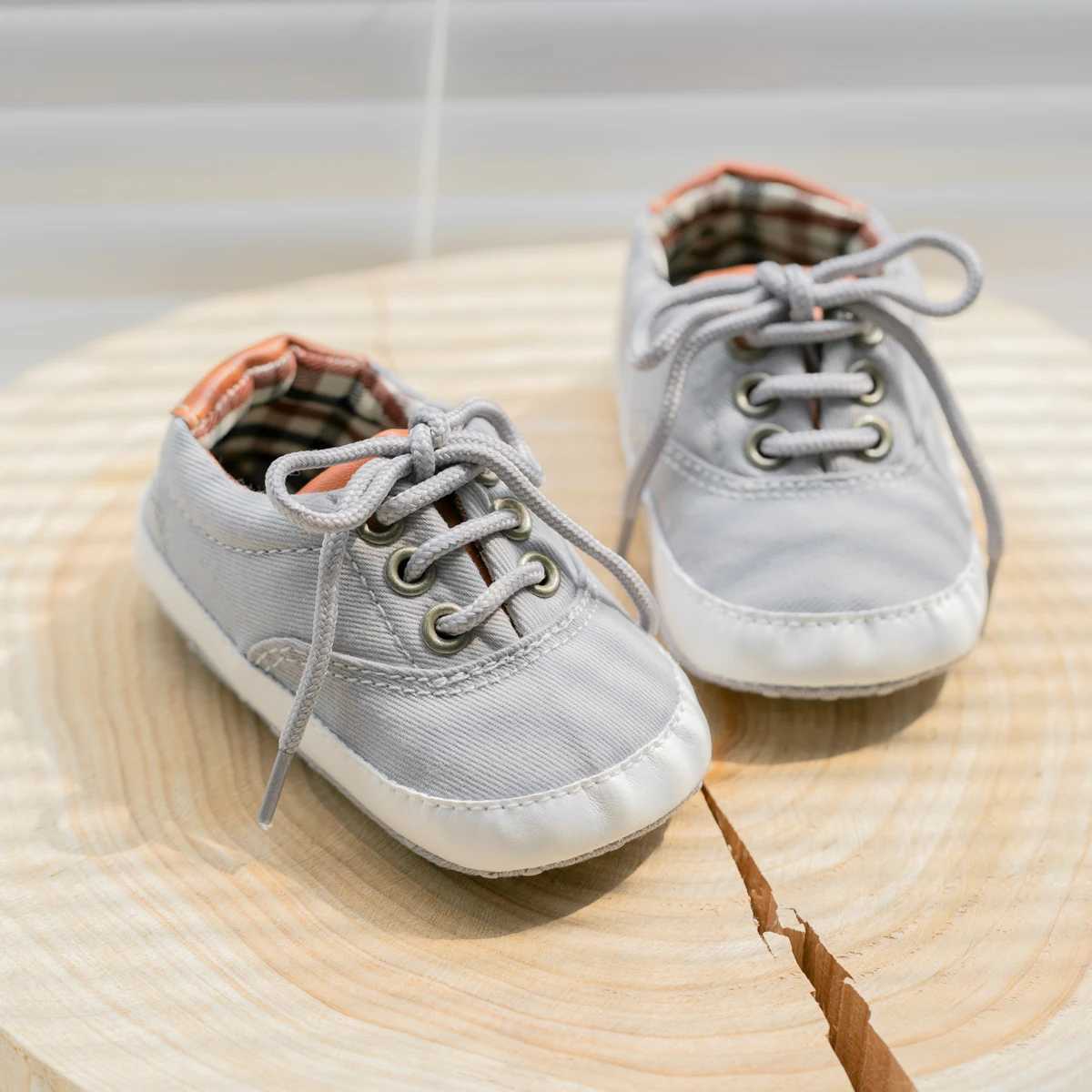 Meckior Baby Canvas Sneaker Baby Unisex Shoes Anti-slip Soft Newborn Classic Lace-up Leisure First Walkers Infant Crib Boy Shoes X250129